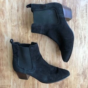 Sam Edelman Chelsea Boots
